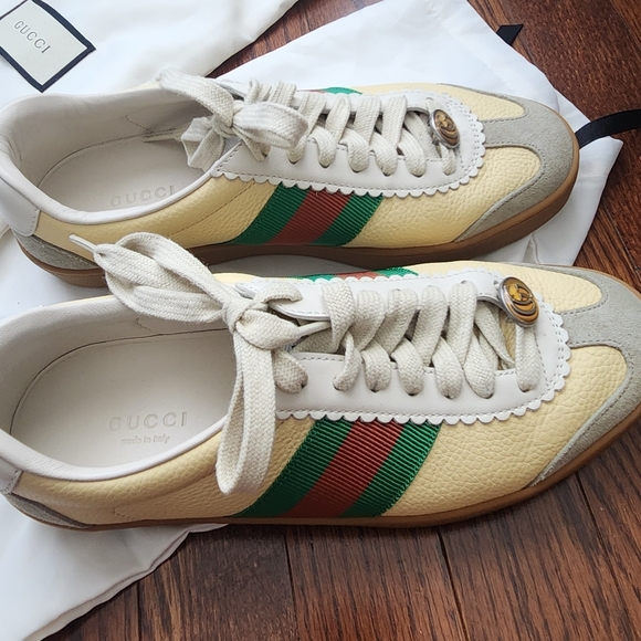 💯 Authentic Gucci Sneakers - Picture 3 of 9